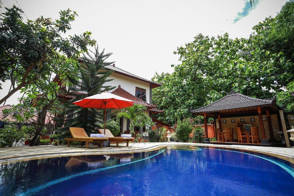Villa Maryadi Lovina Buitenkant foto